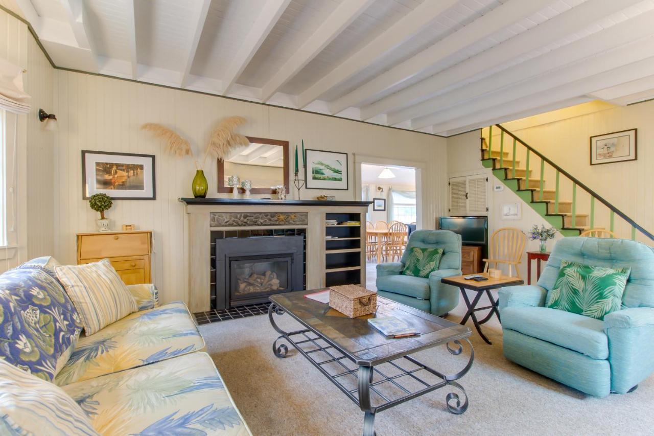 The Sea Knoll Villa Seaside Exterior photo